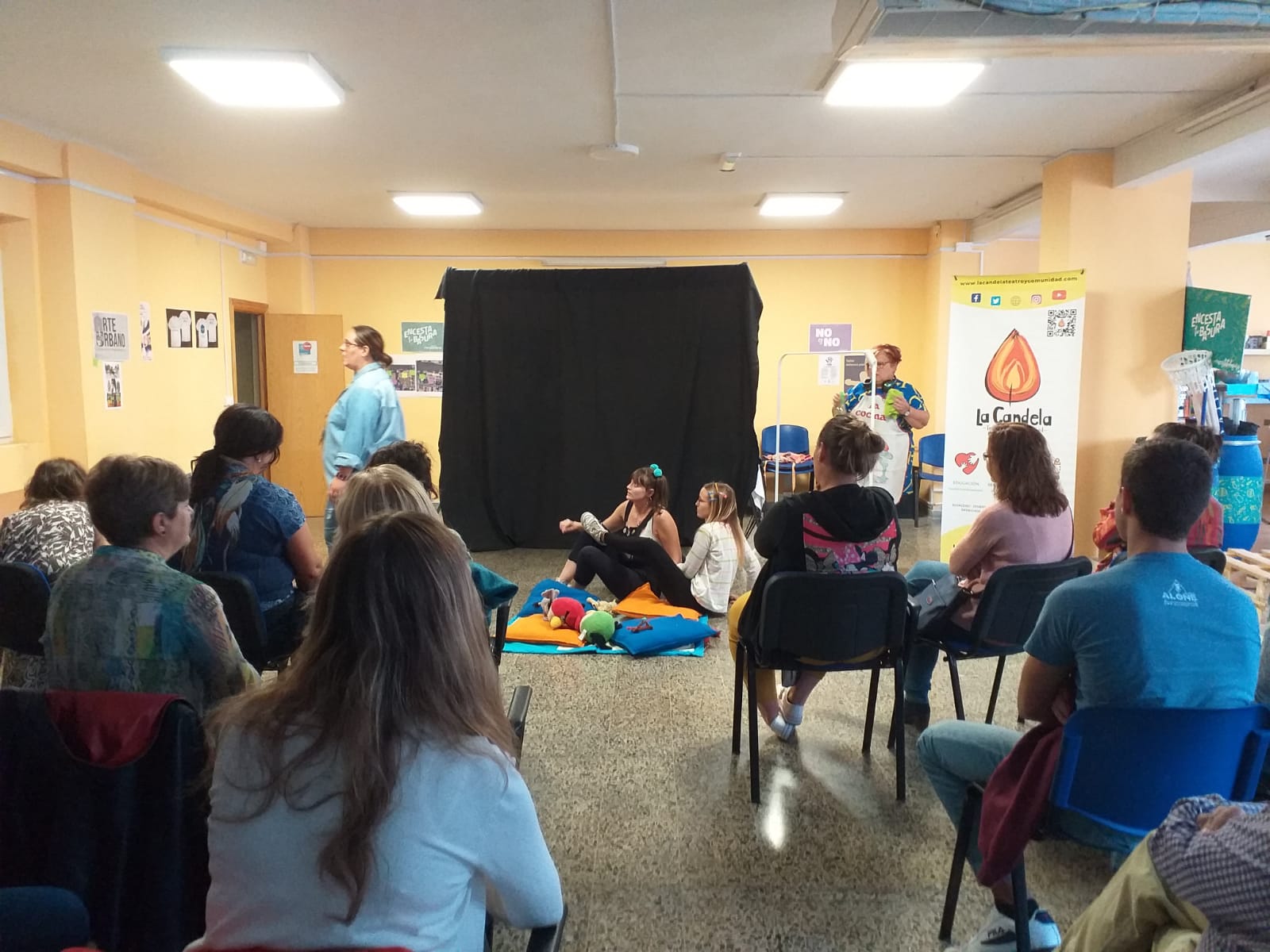CELEBRADO EL CURSO INTENSIVO "TÉCNICAS TEATRALES PARTICIPATIVAS APLICADAS A LA EDUCACIÓN SOCIAL"